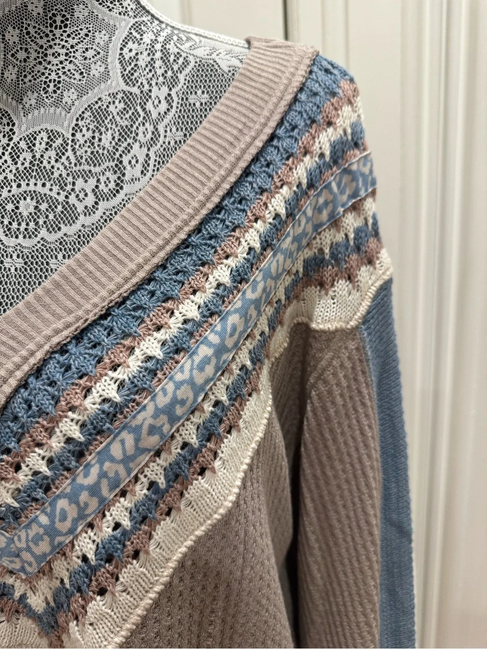 Free People Oversized V-Neck Thermal Sweater Sz. M Boho Mixed Media Crochet